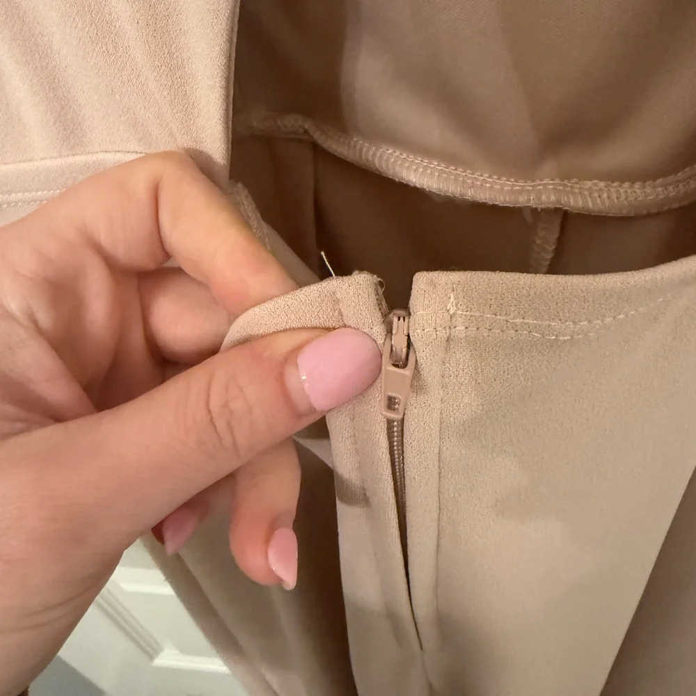 Jumpsuit - Picture 4 of 6